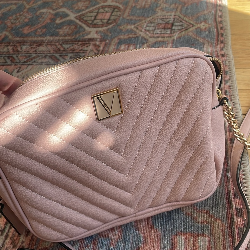 Victoria’s Secret pale pink purse - Picture 7 of 7